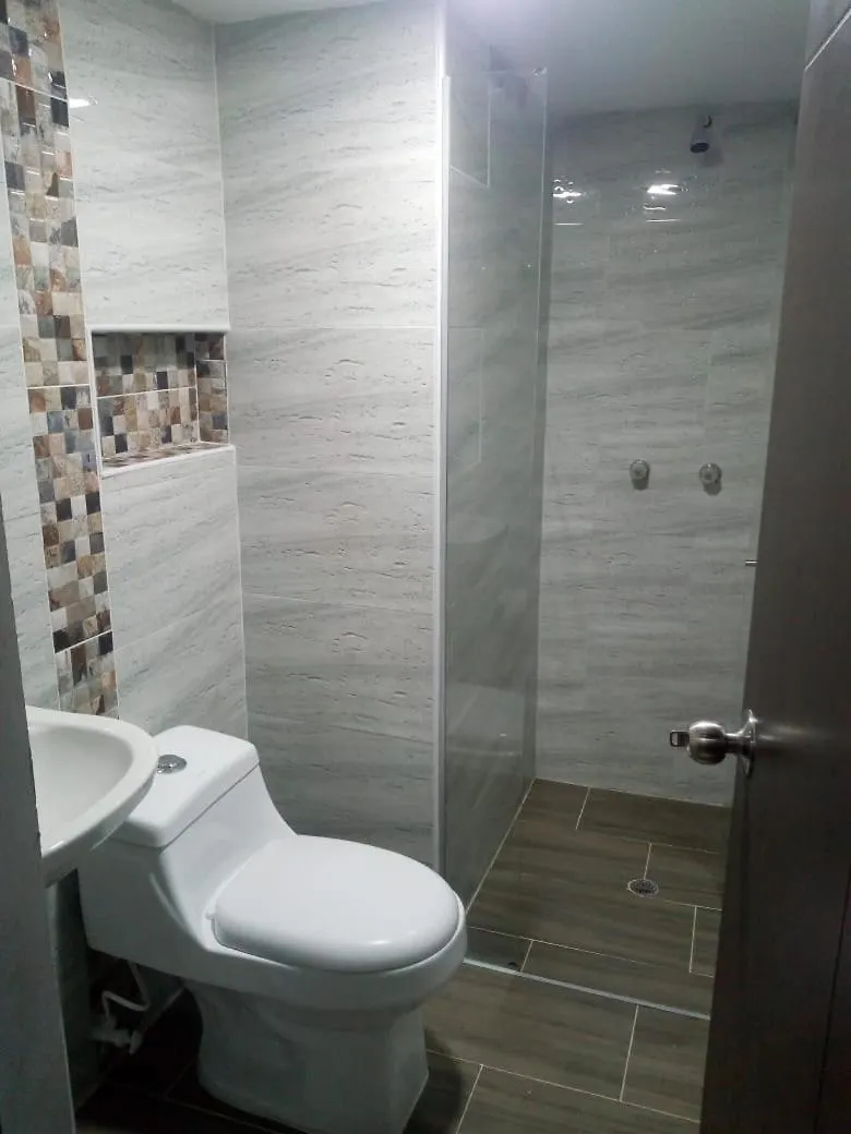 31 Bello Apartamento Con Balcon En Laureles Estadio Medellin Apartment