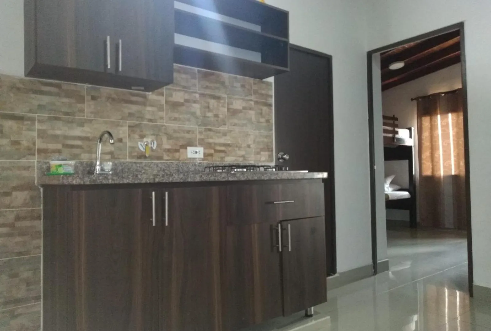 31 Bello Apartamento Con Balcon En Laureles Estadio Medellin 0*,  Colombia